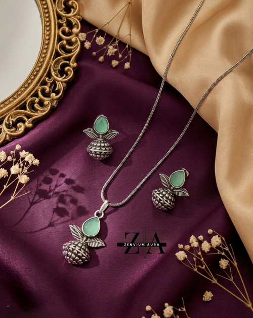 Zenvium Aura Elegant Oxidized Silver Plated Leaf & Stone Necklace With Earrings Set