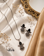 Zenvium Aura Elegant Oxidized Silver Plated Leaf & Stone Necklace With Earrings Set